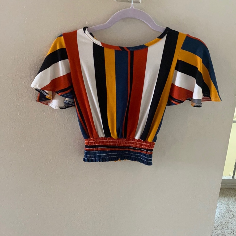 Blouse with color stripes